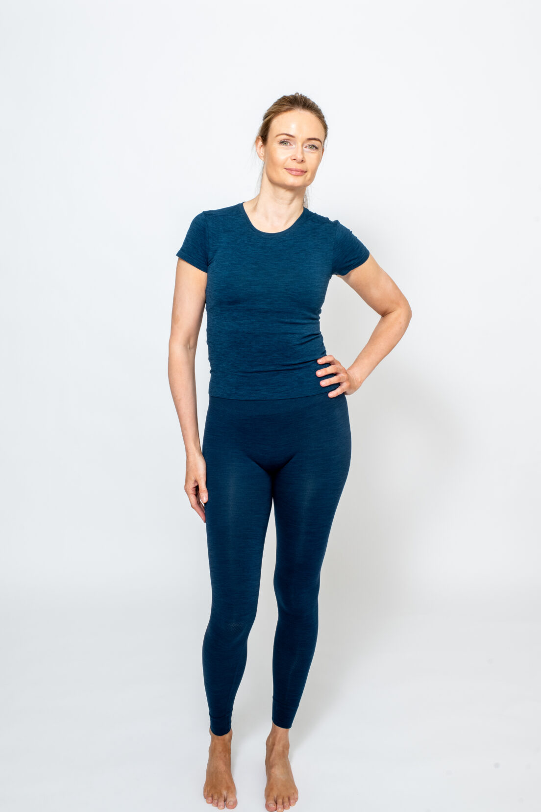 bandha-tee_midnight-blue_front_03